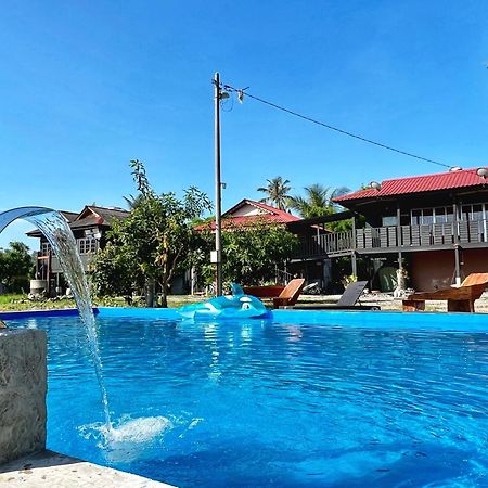 Rumah Kurnia Kangar Exterior photo